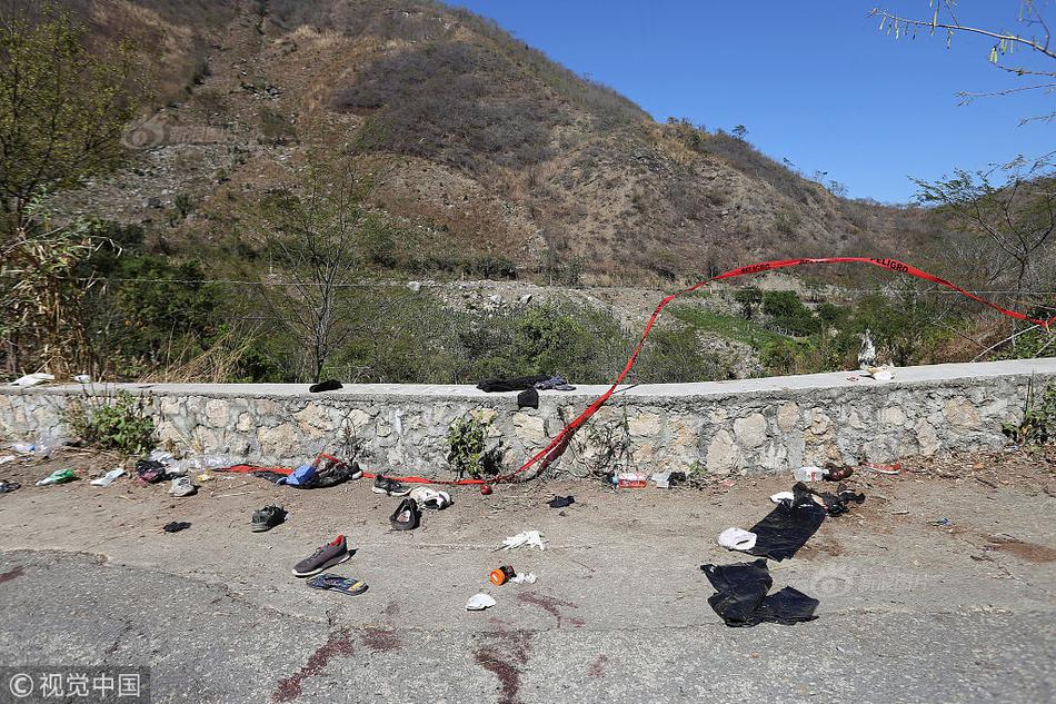 自由落體小說by沒有角寶文吧