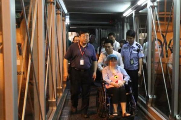 億萬(wàn)老婆買(mǎi)一送一txt新浪博客