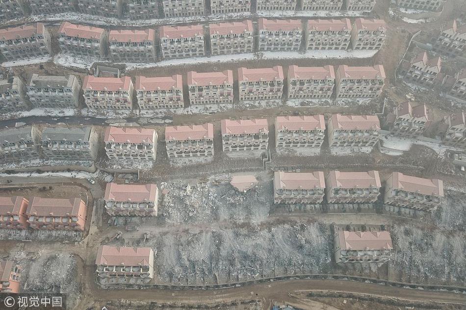 裝乖by月柒柒筆趣閣免費閱讀