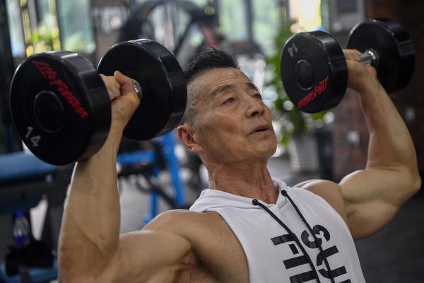 轉修無情道,全宗都慌了