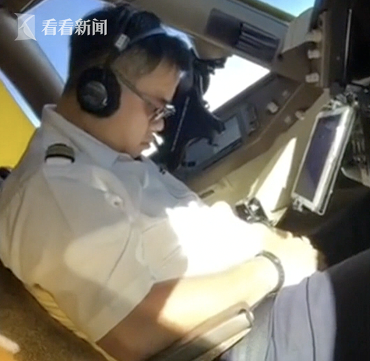 《灼殤》BY低笑