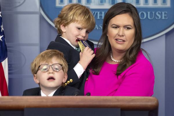 只想和你睡1v 1h月半喵手機