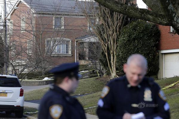 怎能不沾塵by趣書網