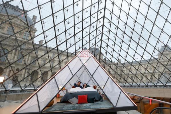 穿越后被迫登基筆趣閣