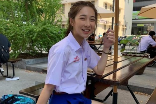 不斷作死后我成了白月光TXT百度網盤資源